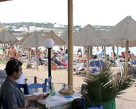 Surfing Village Paros Szánda María