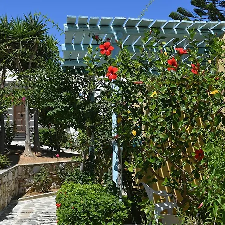 ホテル サーフィン ビーチ ビレッジ パロス 3*