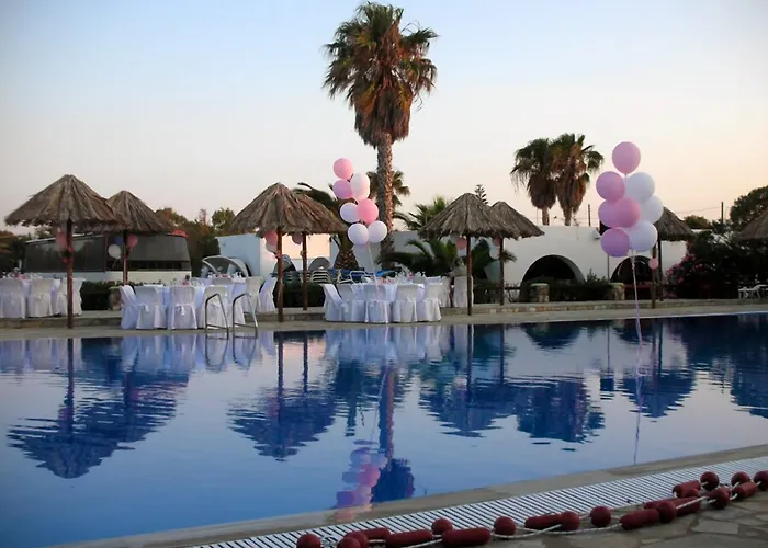 Surfing Village Paros 3* Santa Maria (Paros)