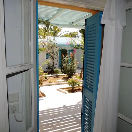 Surfing Village Paros 3* Σάντα Μαρία