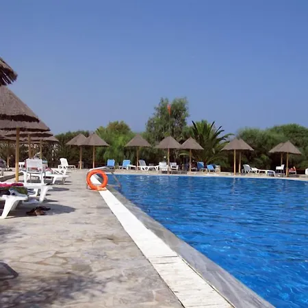 Otel Surfing Village Paros 3*
