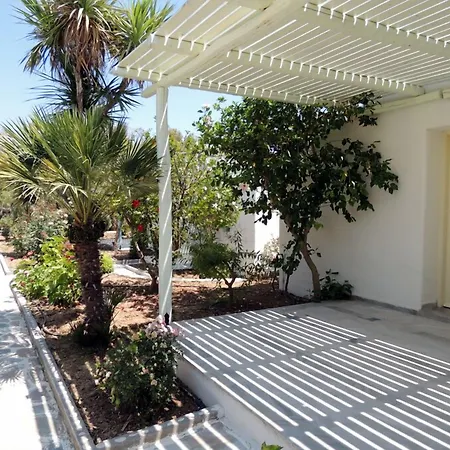 Surfing Village Paros Hotel Páros