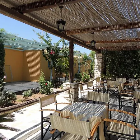 Surfing Village Paros 3* Σάντα Μαρία