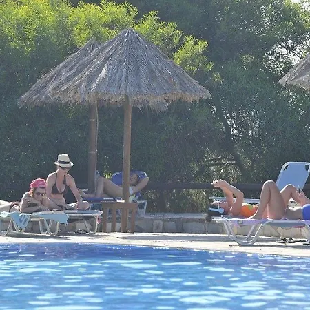 Surfing Village Paros 3* Páros