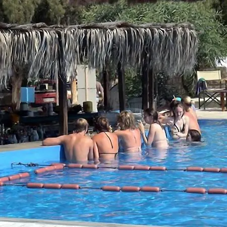Ξενοδοχείο Surfing Village Paros 3*