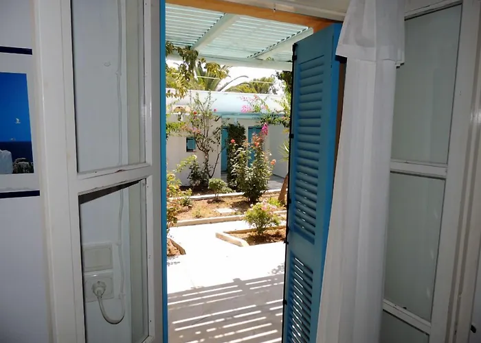 Surfing Village Paros 3* Santa Maria (Paros)