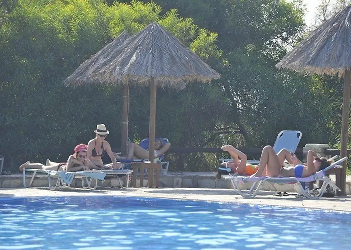 Surfing Village Paros 3* Santa Maria (Paros)