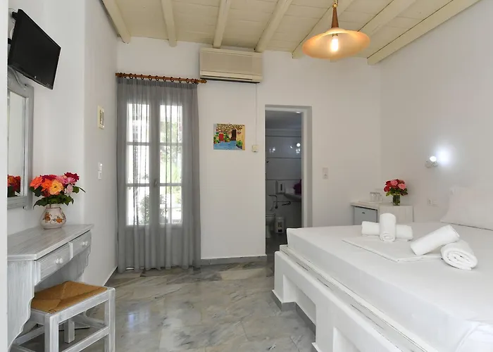 Hotell Surfing Village Paros Santa Maria (Paros)